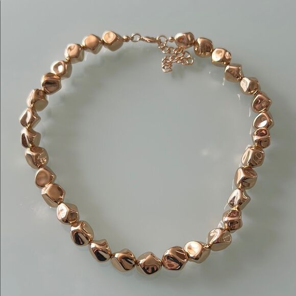 Elegant Gold Beaded Necklace A988 - Picture 4 of 4